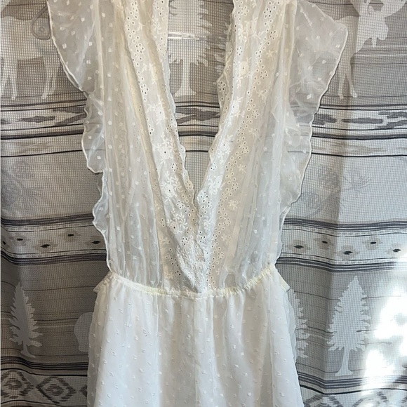 SHEIN lace romper - Picture 1 of 1